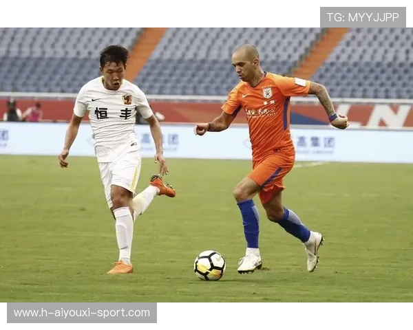 山东队全场压制，塔尔德利进球——绿茵风暴中的品牌共振