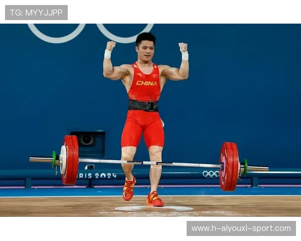 举重训练营推出线上课程满足更多学员需求，举重基础训练